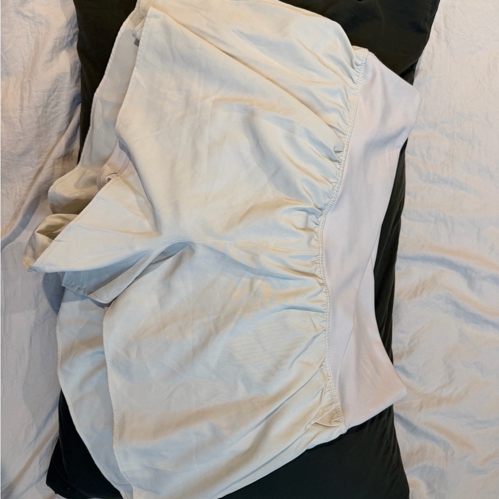 Light Cream Ruched Shorts